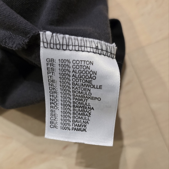 Pura Vida Tee Shirt - Picture 5 of 5